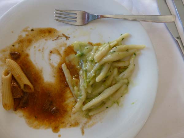271_Brtonigla_dinner_pasta_with_asparagus_sauce