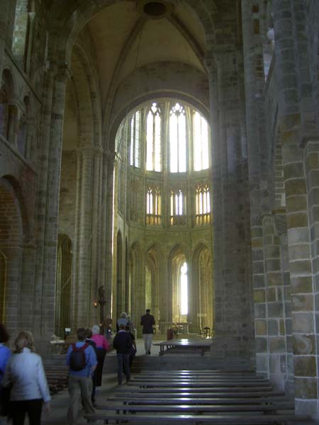 2058_Mont_St_Michel_abbey_interior
