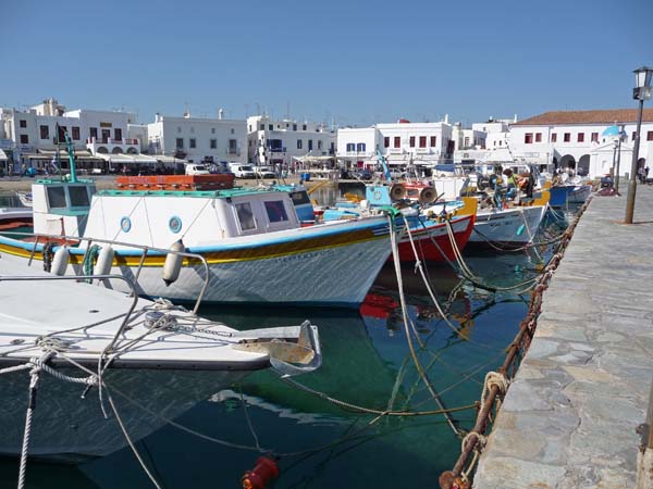 052_Mykonos_Hora_town_fishing_boats