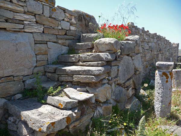081_Delos_stairs
