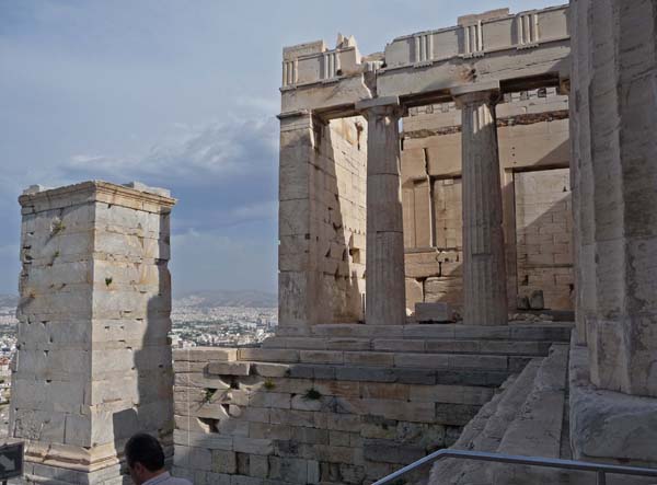 205_Athens_Acropolis_temple