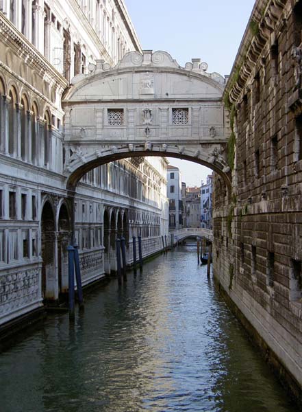 093_Venice_Bridge of Sighs