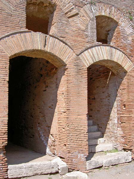 3086_Ostia Antica doorways