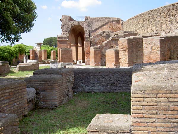3089_Ostia Antica amphitheater rear