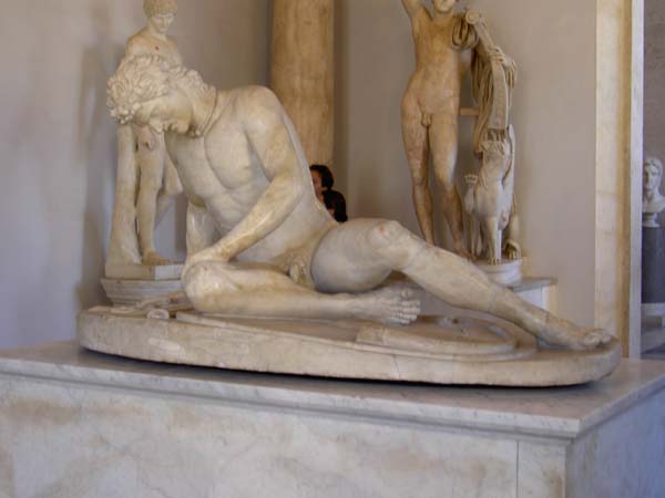 3110_Rome_Capitol Hill Museum dying solder statue