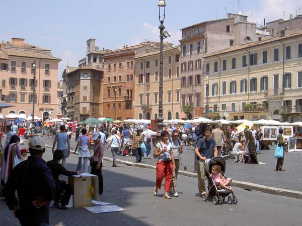 4042_Rome_Piazza Navona crowd