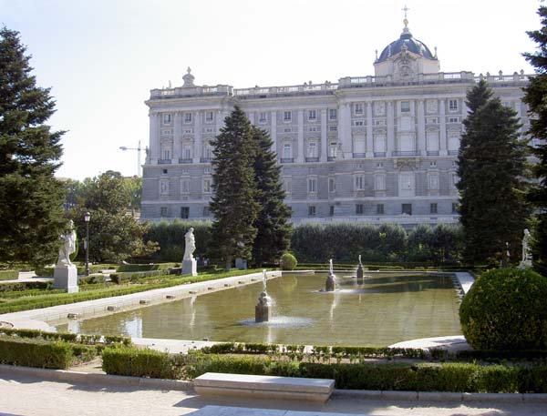 020_Plaza de Oriente_Palacio Real