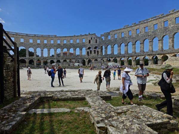 204_Pula_amphitheater