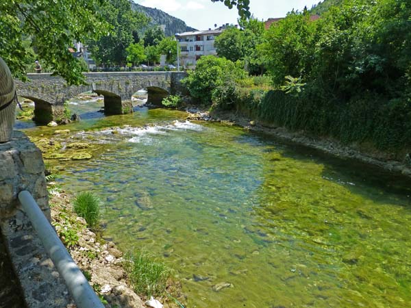 629_Stolac