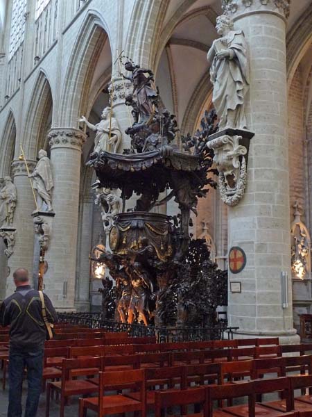 064_Brussels_Eglise_de_la_Madeleine