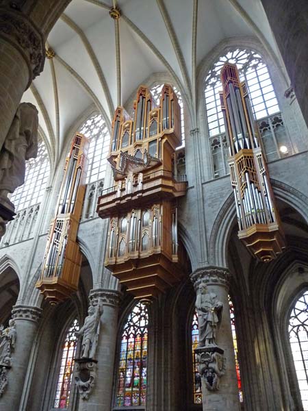 065_Brussels_Eglise_de_la_Madeleine