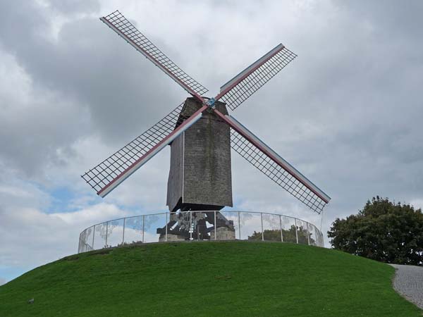 160_Brugges_windmills