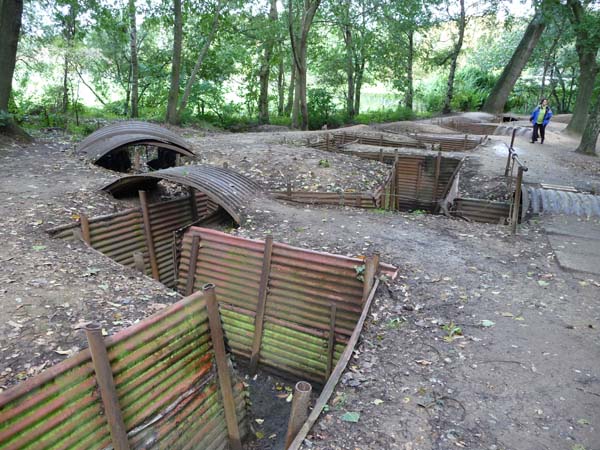 190_Flanders_Field_original_foxholes