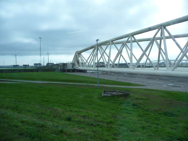 254_storm_surge_barrier_outside_Rotterdam