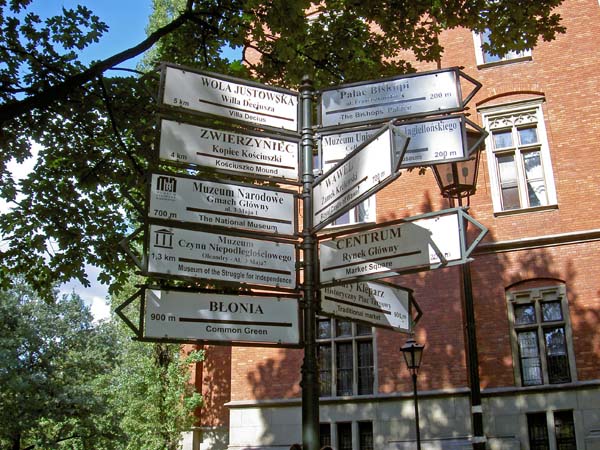 0165_Krakow_direction_signs_in_Planty_park