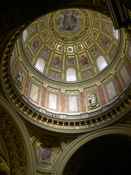 2104_Budapest_St_Istvan_basilica_interior