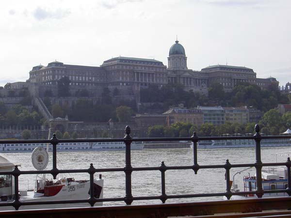 2112_Budapest_royal_palace