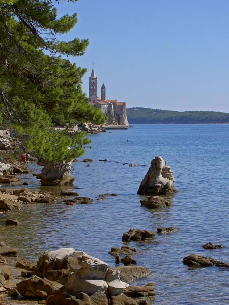 3168_Croatia_Rab_Island_view_south_along_shore