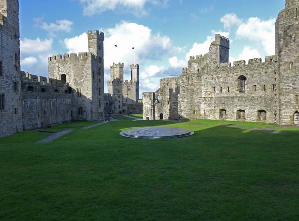 504_Caernarfon_castle