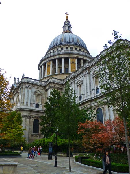 1301_London_St_Paul's