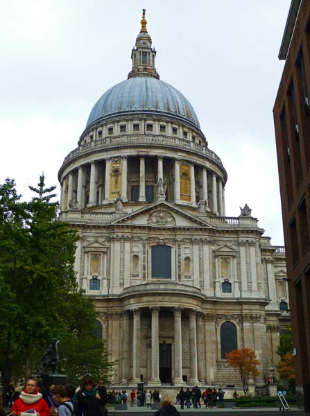 1307_London_St_Paul's