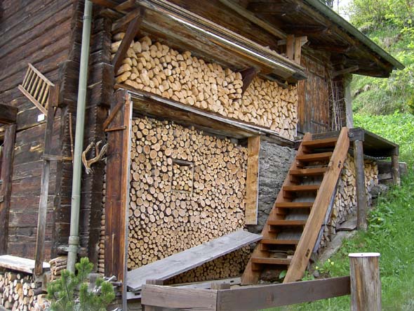 2151_Murren_woodpile