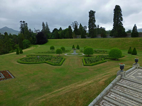 042_Powerscourt_Gardens