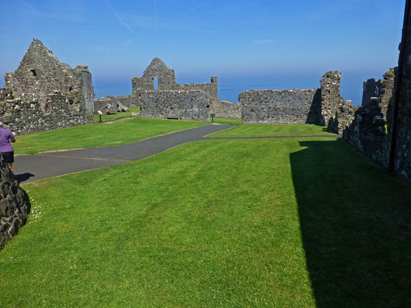 757_Dunluce_Castle