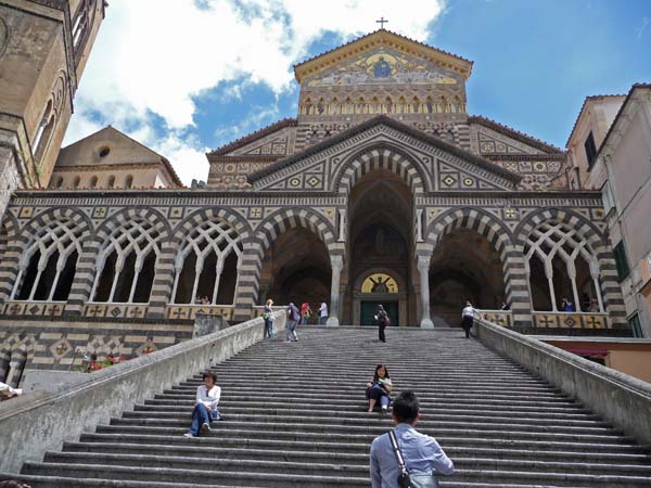 478_Amalfi_town_duomo_steps