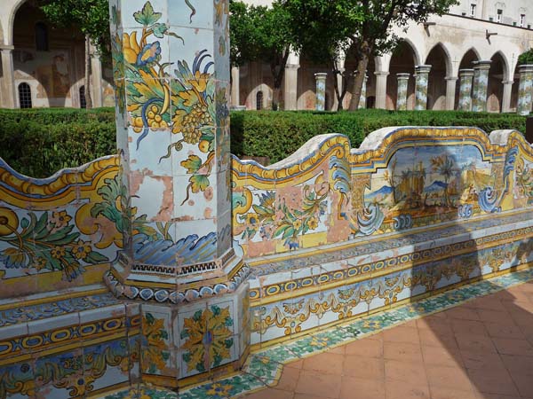 756_Naples_cloister_of_Santa_Chiara_with_majolica