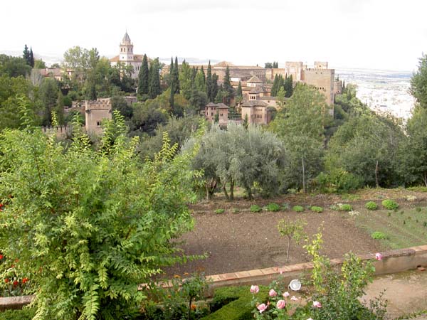 2033_Alhambra_from_upper_garden