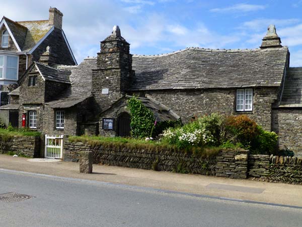 802_Tintagel_Castle