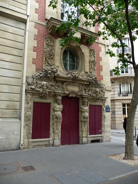 006_Paris_door