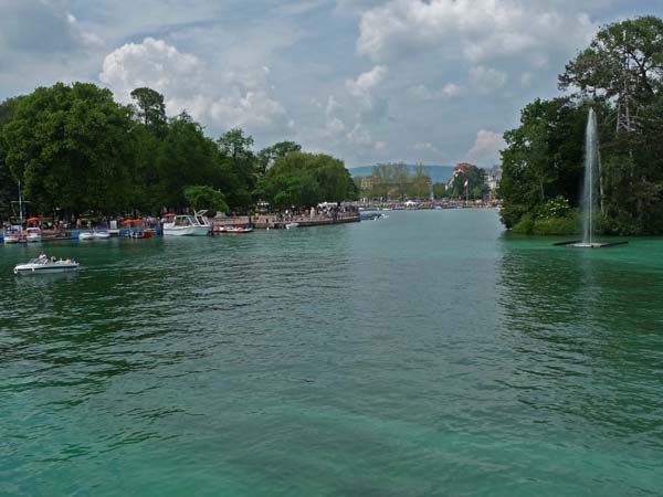 313_Lake_Annecy_boat_ride