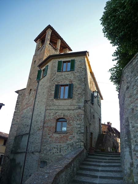 0147_Montone_tower_building