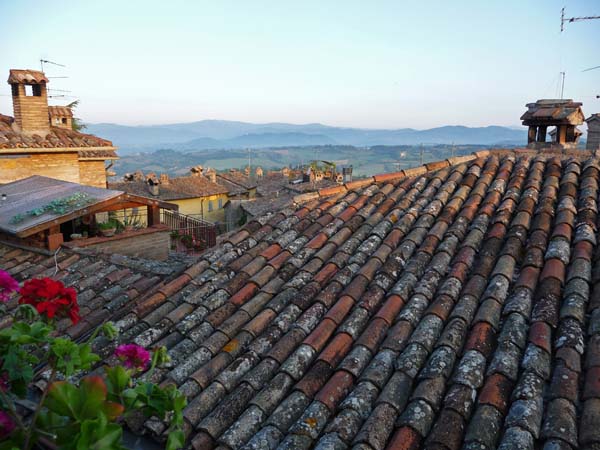 0166_Montone_morning_view_from_room