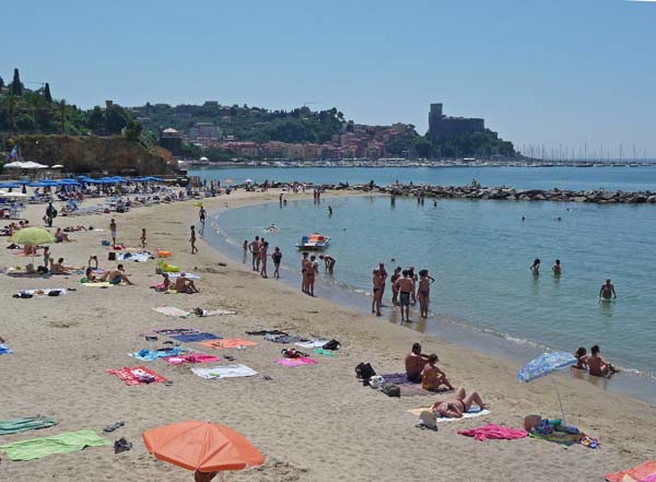 0653_Lerici_beach