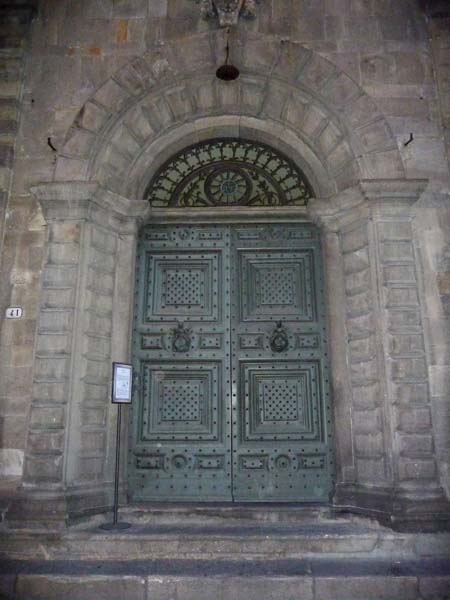 0596_Lucca_door